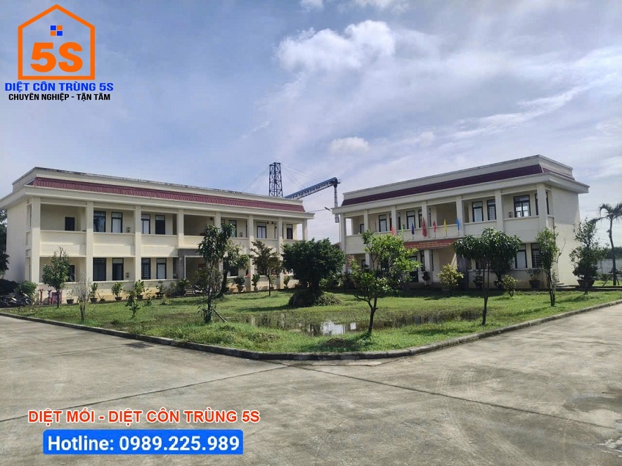 Khuôn viên nhà kho bộ Công An